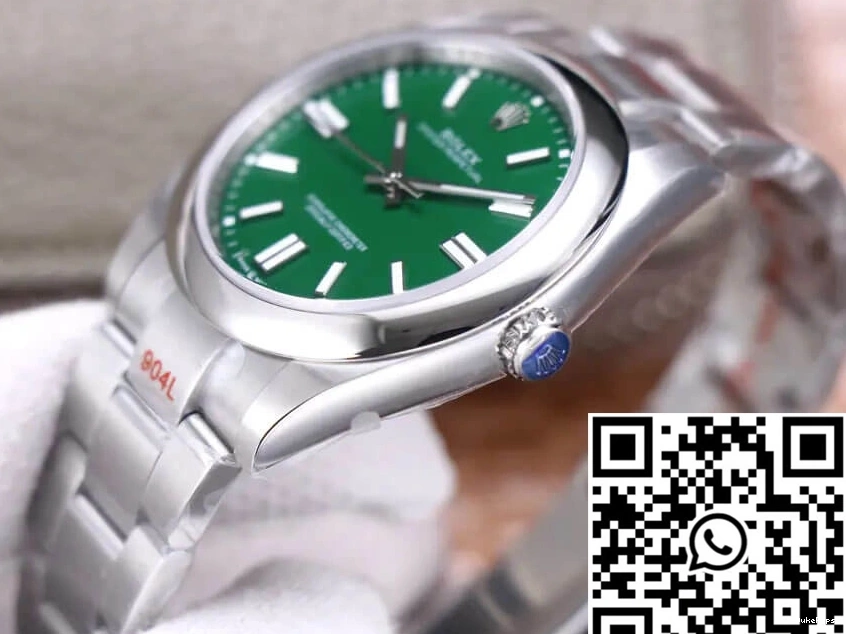 M124300-0005 Factory Green Oyster Perpetual EW 41MM Rolex Dial 1108